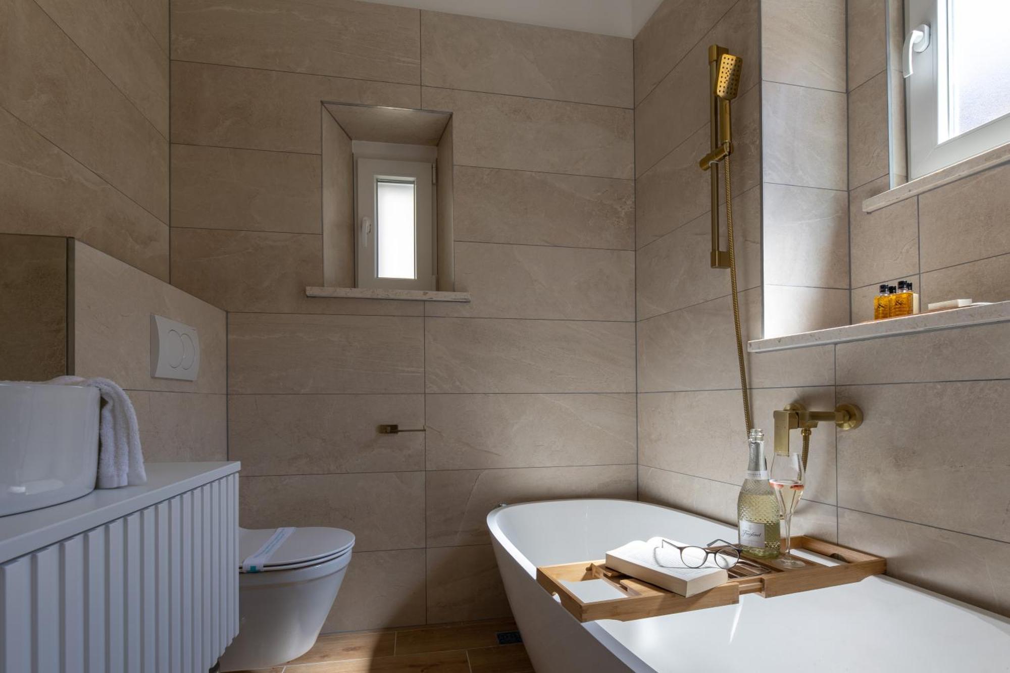 Palace Luxury Suites Split Exteriér fotografie